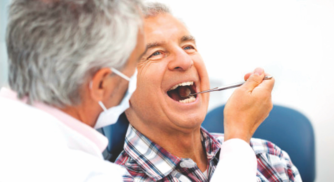 بهداشت دهان و دندان سالمندان