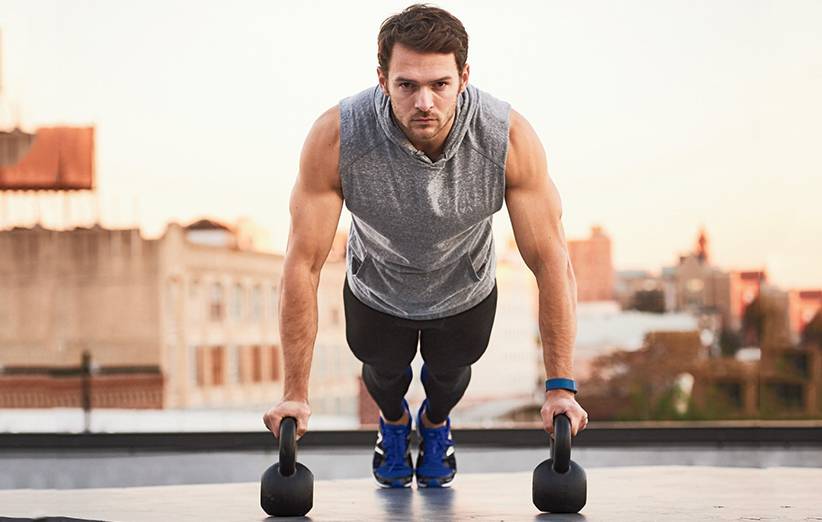 تقویت و تناسب اندام با ۱۰ حرکت ورزشی ساده